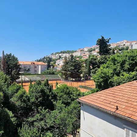 Promenade - Free Parking *