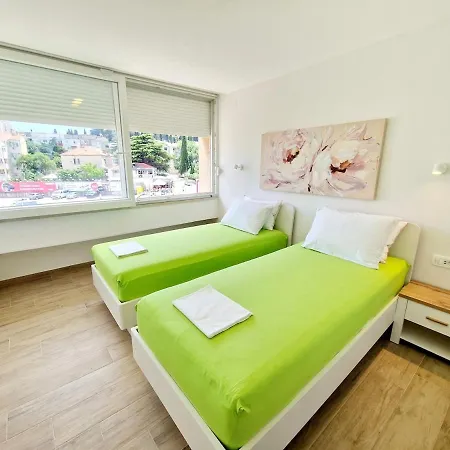 Promenade - Free Parking Apartment *