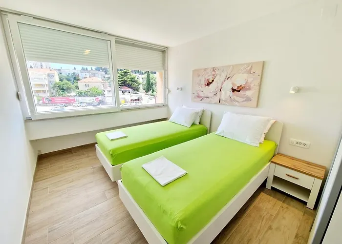 Promenade - Free Parking Apartament *